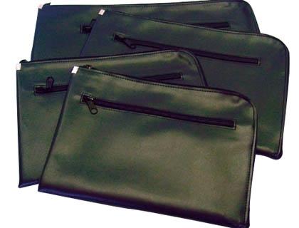 CARTERA COBRADOR CREMALLERA 24 X19,5 CM.
